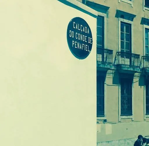 דירה River View In Castelo Historic One Bedroom