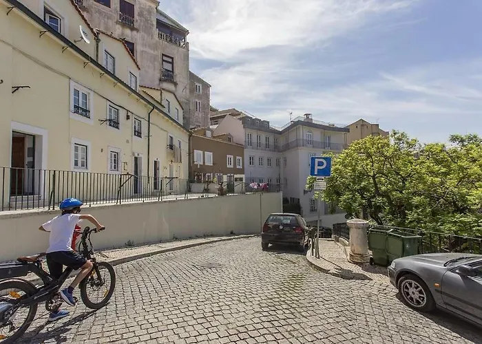 River View In Castelo Historic One Bedroom